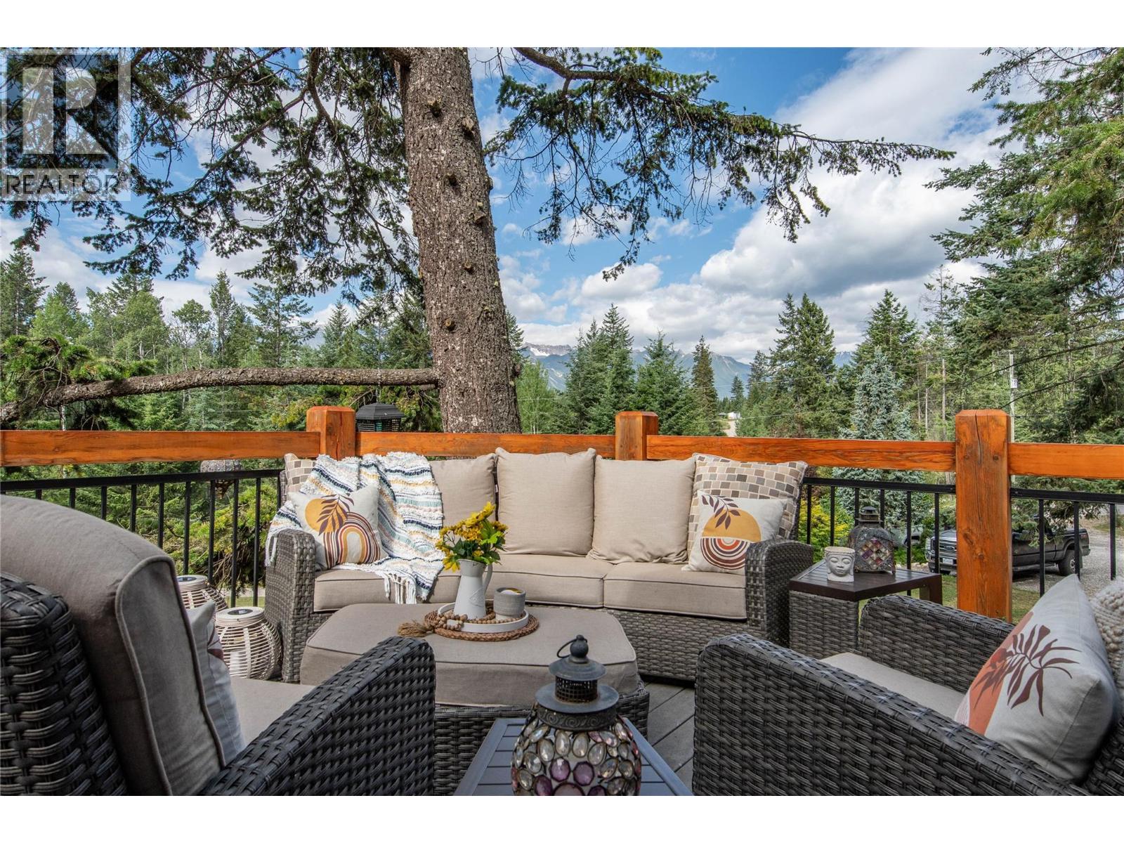 631 Lapp Road, Golden, British Columbia  V0A 1H3 - Photo 12 - 10394469