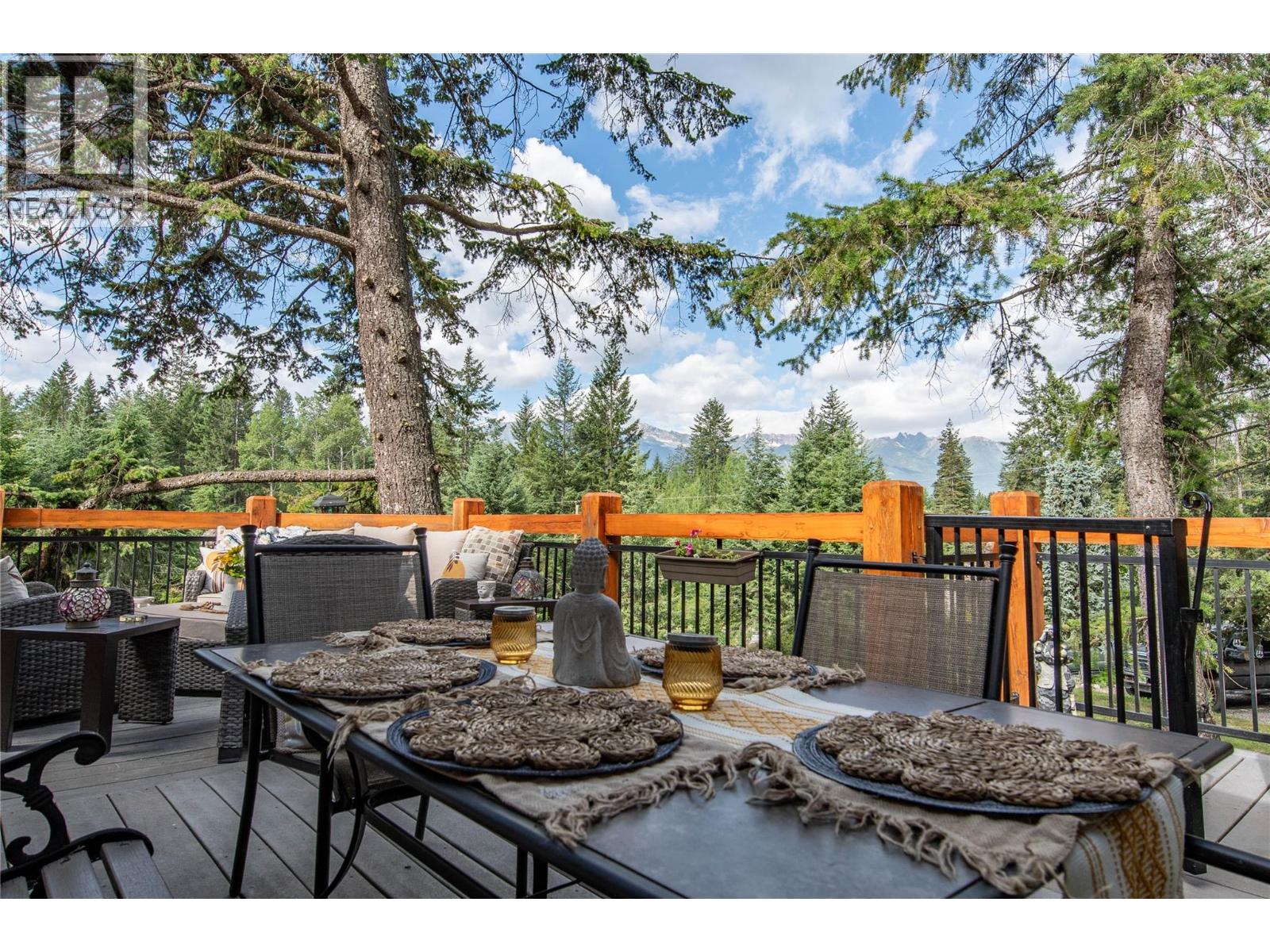 631 Lapp Road, Golden, British Columbia  V0A 1H3 - Photo 13 - 10394469