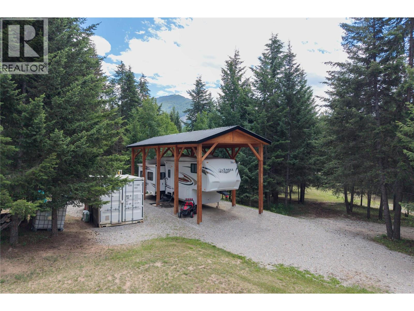 631 Lapp Road, Golden, British Columbia  V0A 1H3 - Photo 27 - 10394469