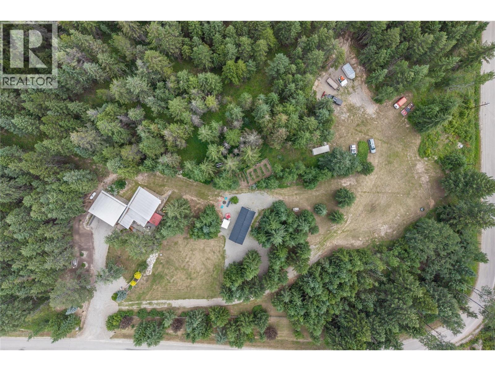 631 Lapp Road, Golden, British Columbia  V0A 1H3 - Photo 34 - 10394469