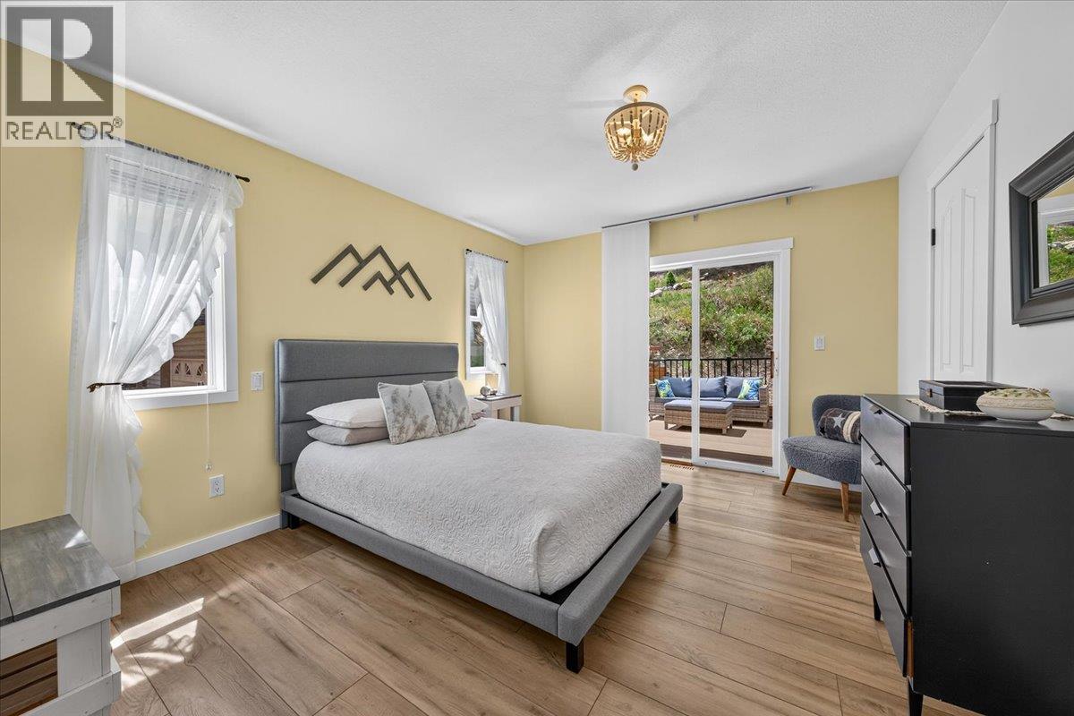 1810 15th Avenue, Invermere, British Columbia  V0A 1K4 - Photo 13 - 10394488