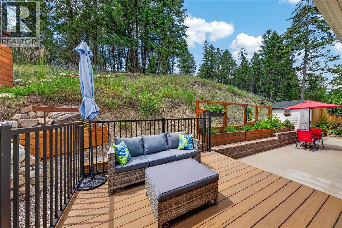 1810 15th Avenue, Invermere, British Columbia  V0A 1K4 - Photo 17 - 10394488