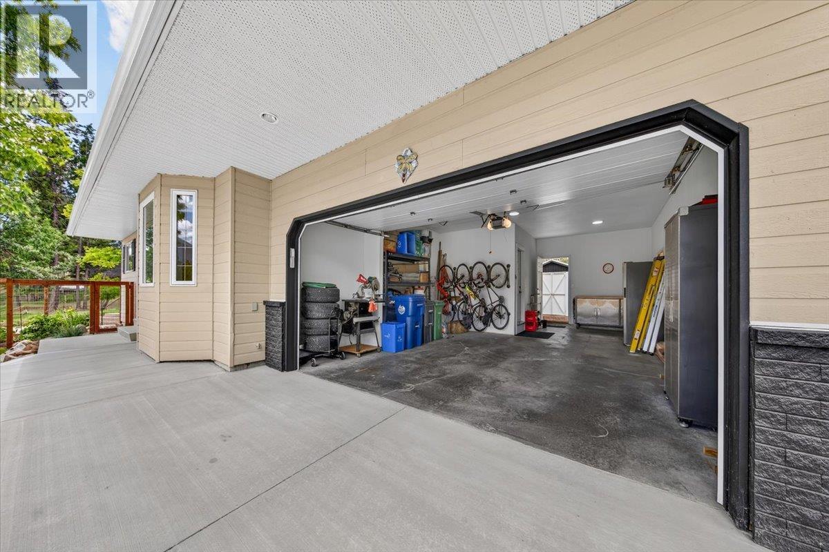 1810 15th Avenue, Invermere, British Columbia  V0A 1K4 - Photo 21 - 10394488
