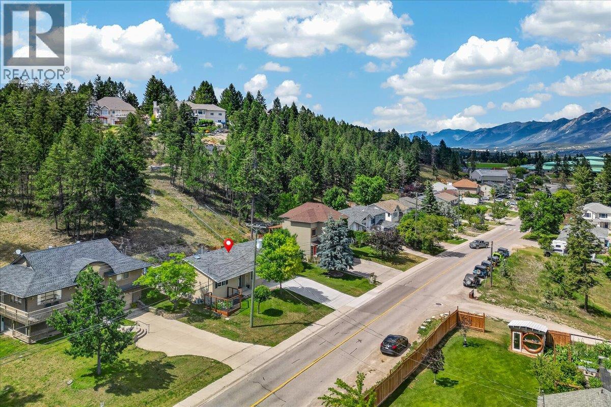 1810 15th Avenue, Invermere, British Columbia  V0A 1K4 - Photo 35 - 10394488