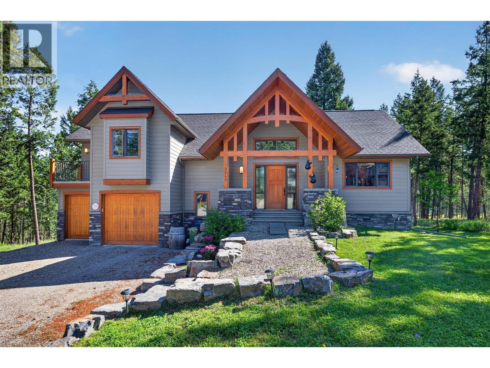 2519 Cobblestone Circle, Invermere, British Columbia