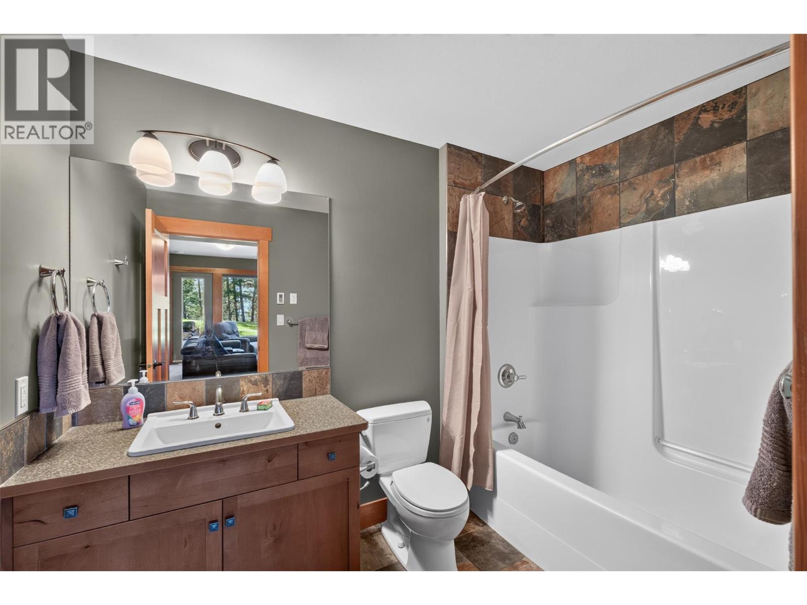 2519 Cobblestone Circle, Invermere, British Columbia  V0A 1K6 - Photo 59 - 10394521