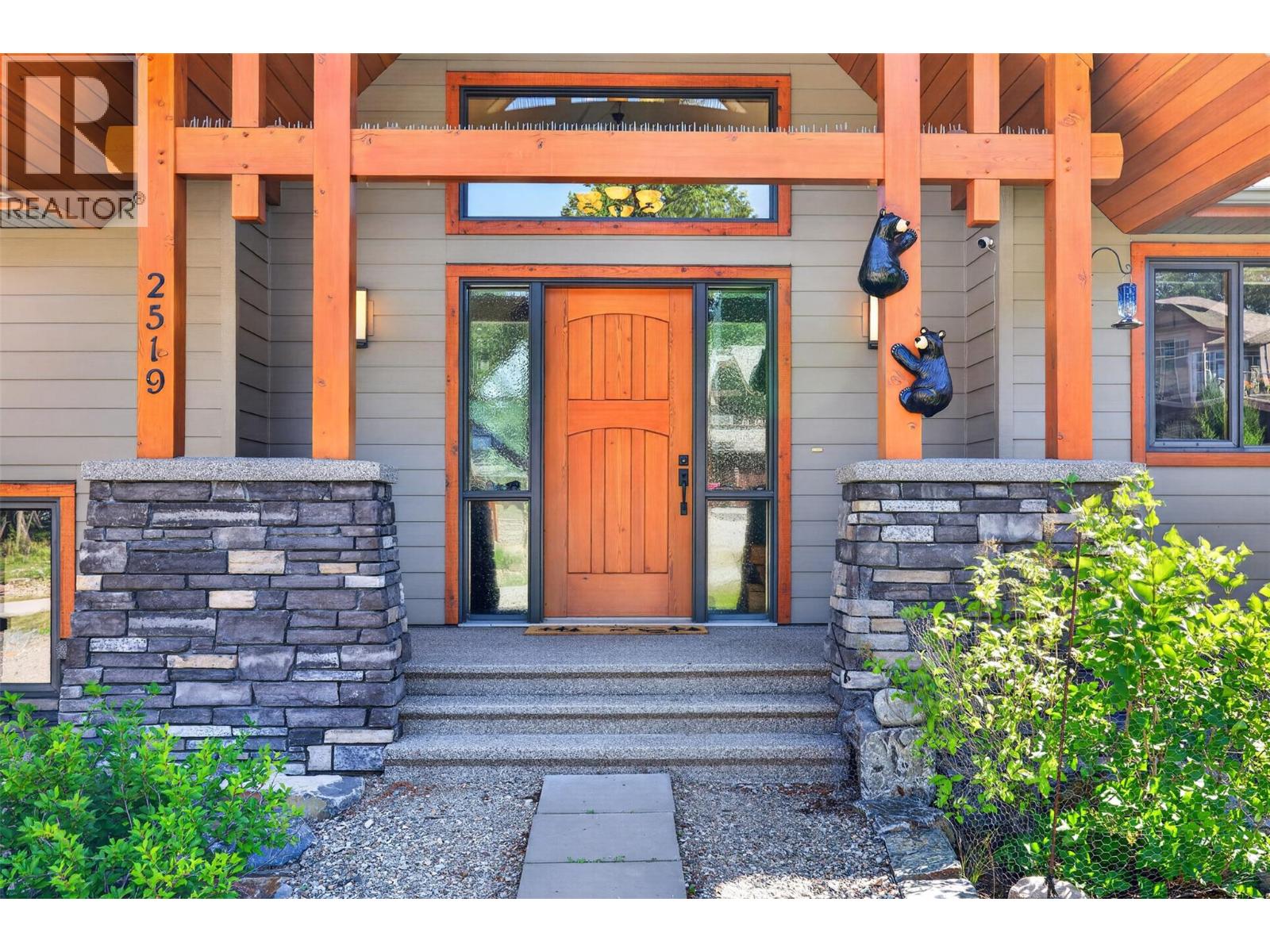 2519 Cobblestone Circle, Invermere, British Columbia  V0A 1K6 - Photo 6 - 10394521