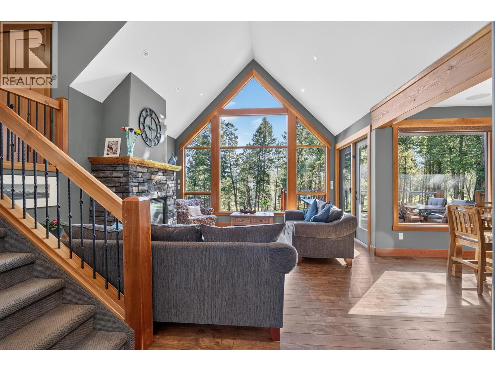 2519 Cobblestone Circle, Invermere, British Columbia  V0A 1K6 - Photo 9 - 10394521