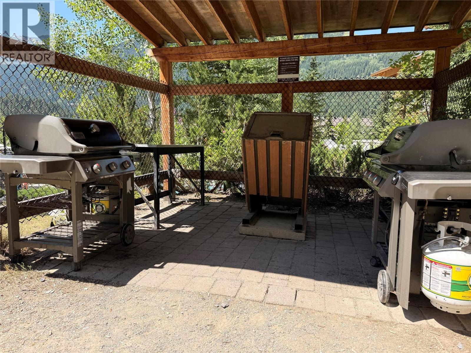 2080 Summit Drive Unit# 322, Panorama, British Columbia  V0A 1T0 - Photo 25 - 10394663
