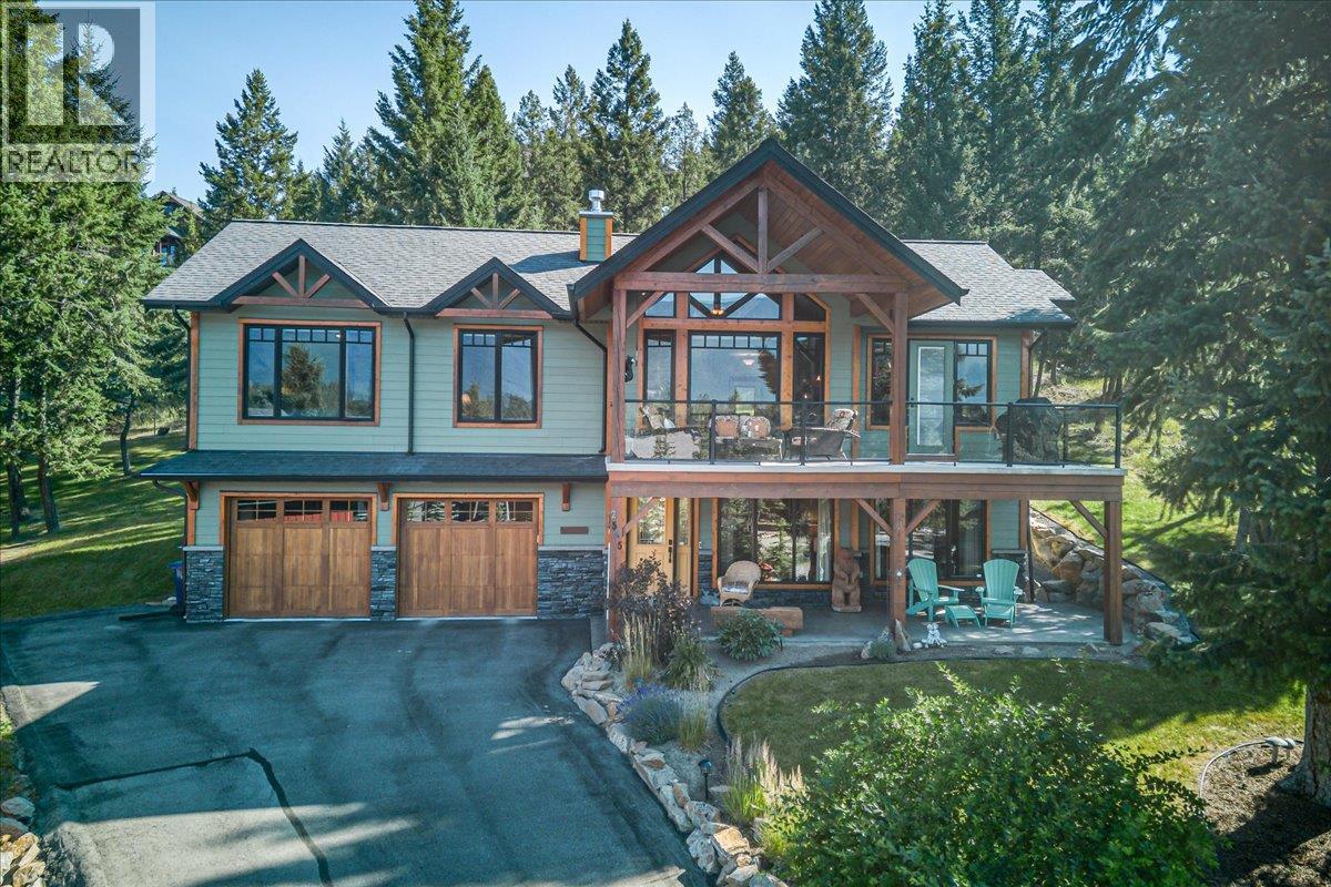 2545 Sandstone Court, Invermere, British Columbia