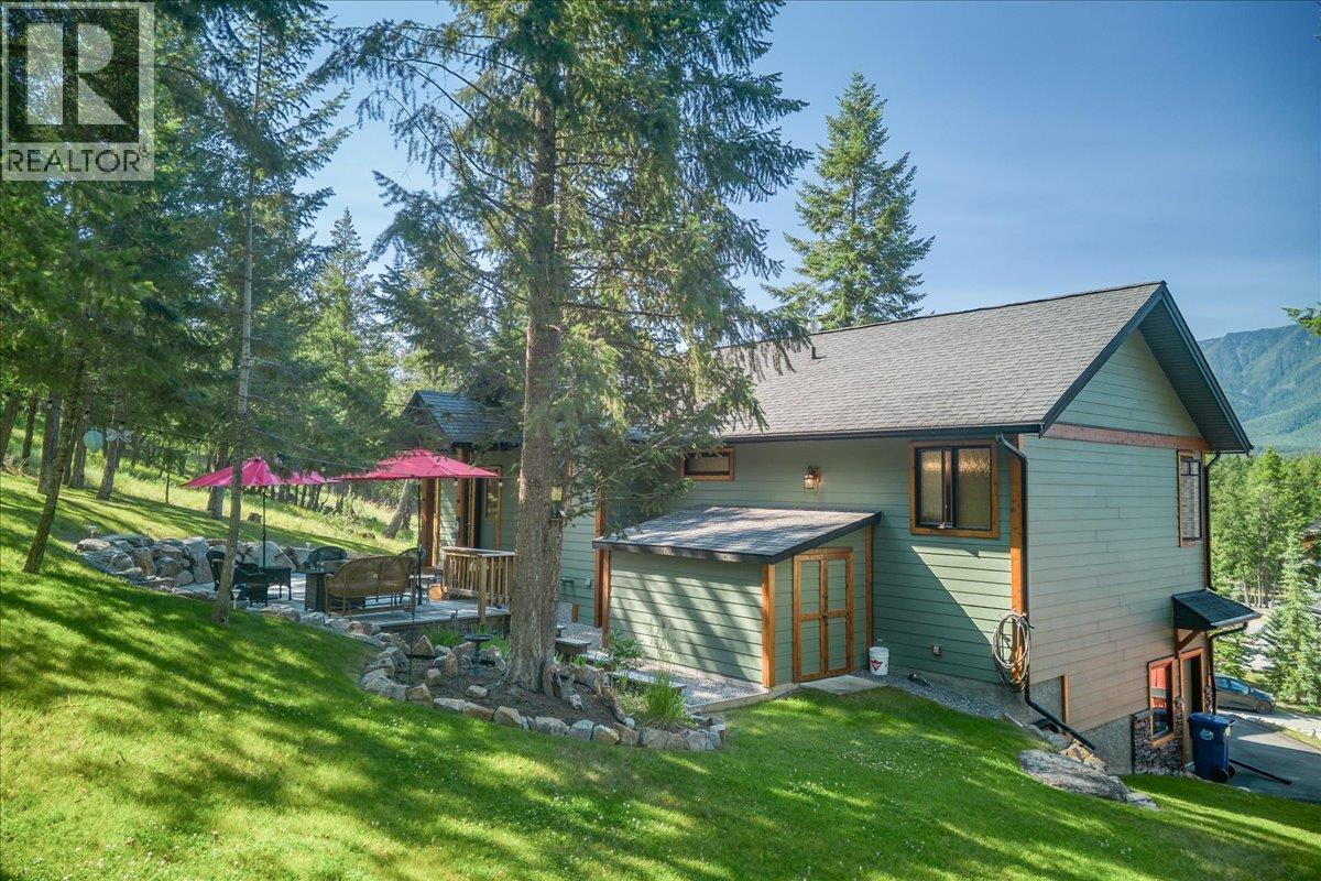 2545 Sandstone Court, Invermere, British Columbia  V0A 1K6 - Photo 39 - 10394415