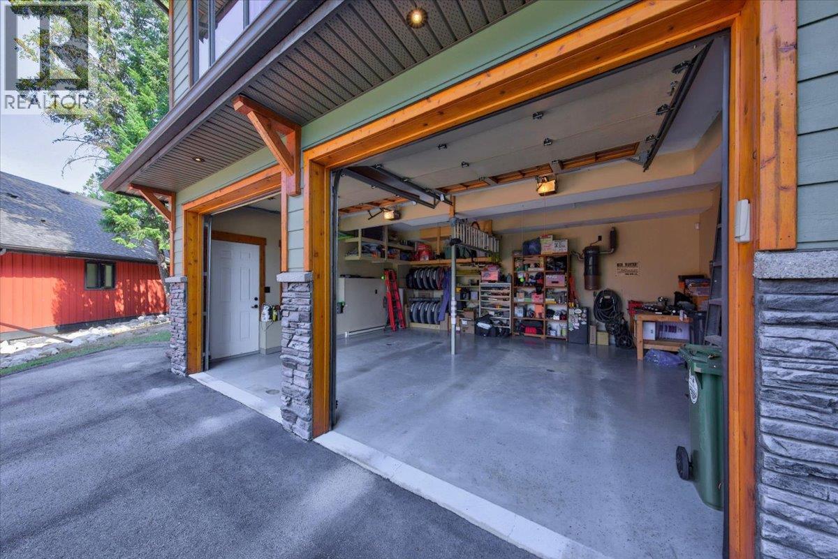 2545 Sandstone Court, Invermere, British Columbia  V0A 1K6 - Photo 40 - 10394415