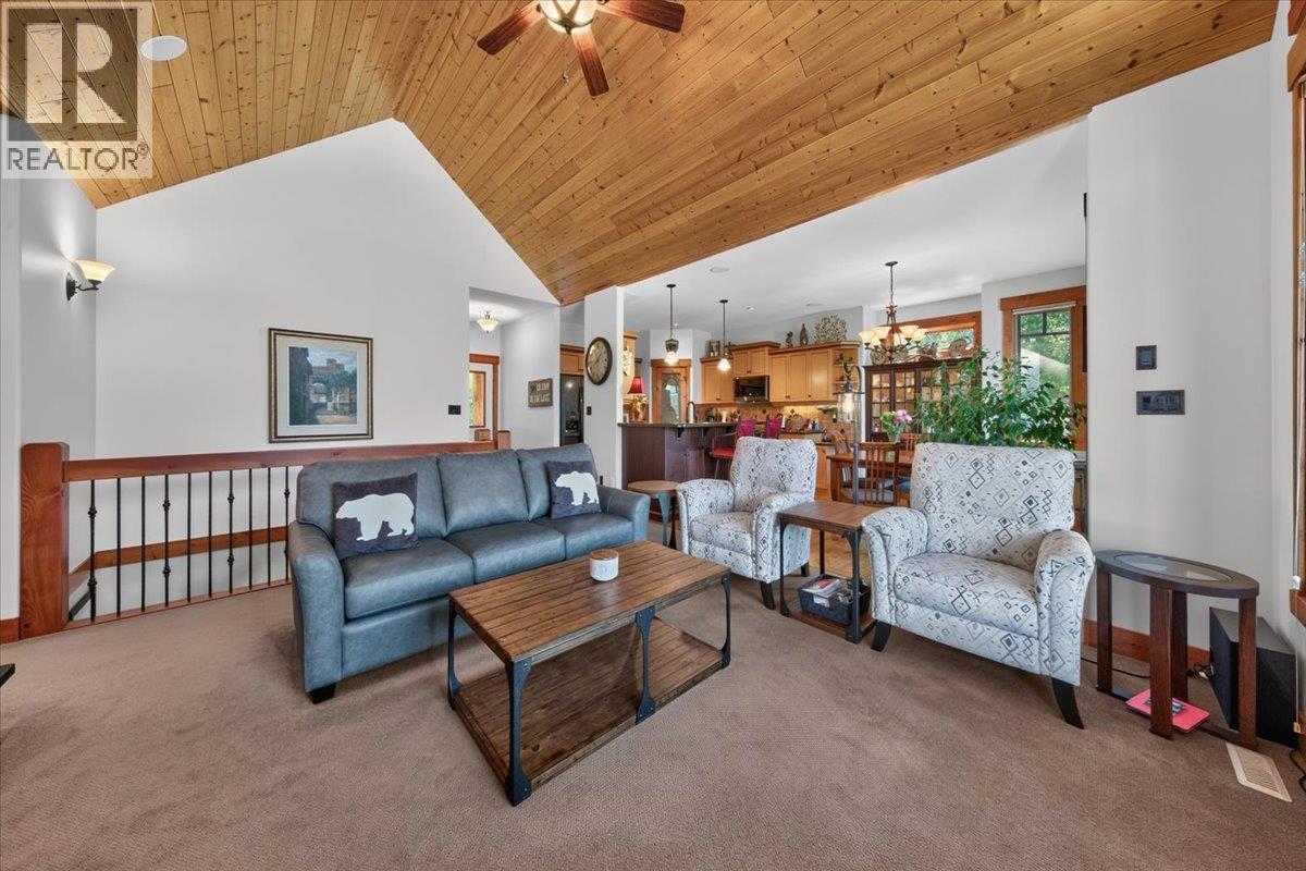 2545 Sandstone Court, Invermere, British Columbia  V0A 1K6 - Photo 8 - 10394415