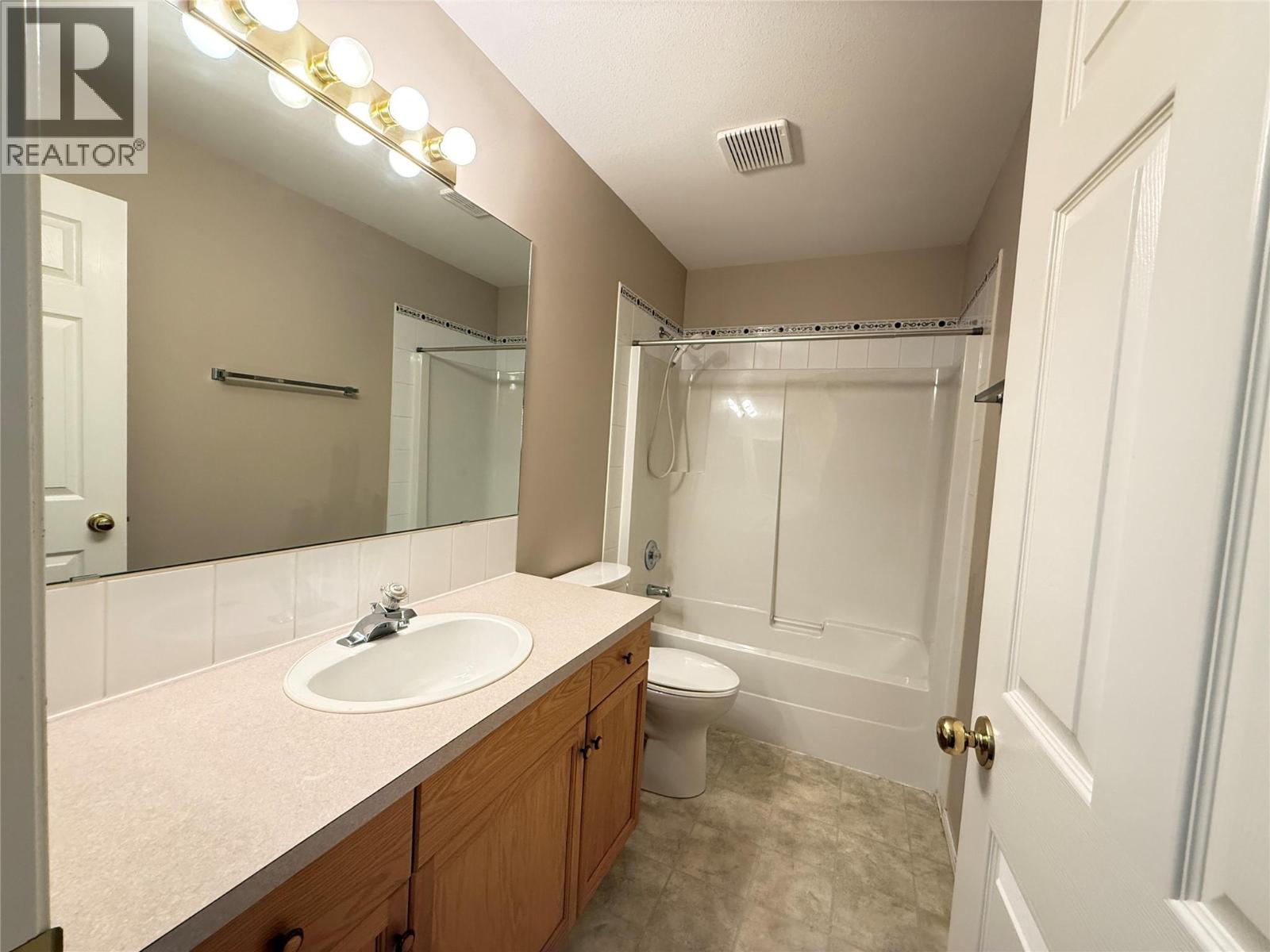 18a Wolf Crescent, Windermere, British Columbia  V0A 1K2 - Photo 16 - 10394861