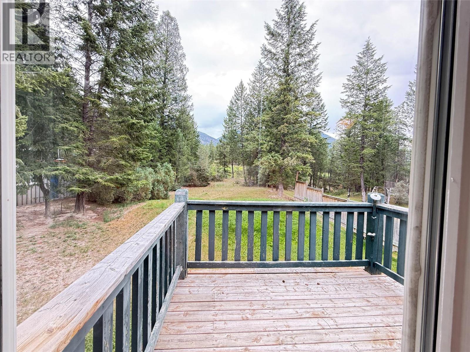 18a Wolf Crescent, Windermere, British Columbia  V0A 1K2 - Photo 19 - 10394861
