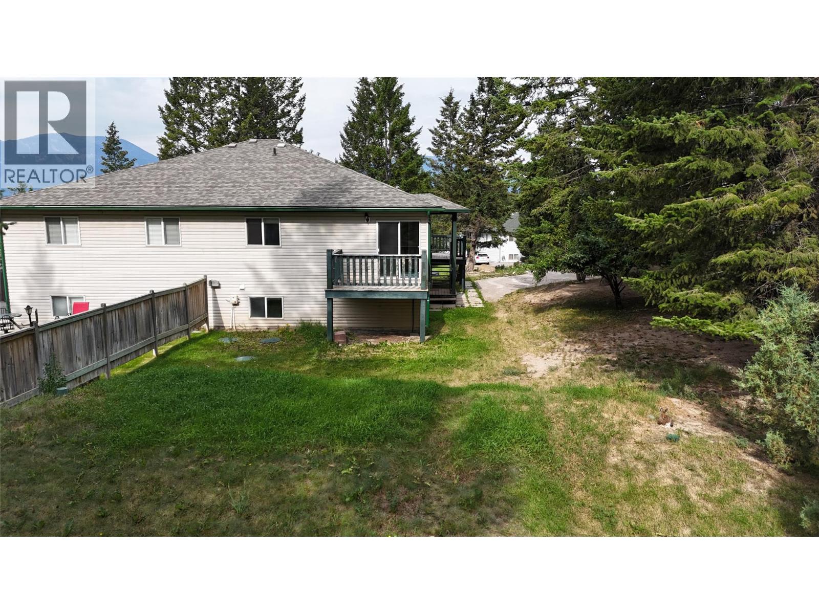 18a Wolf Crescent, Windermere, British Columbia  V0A 1K2 - Photo 38 - 10394861