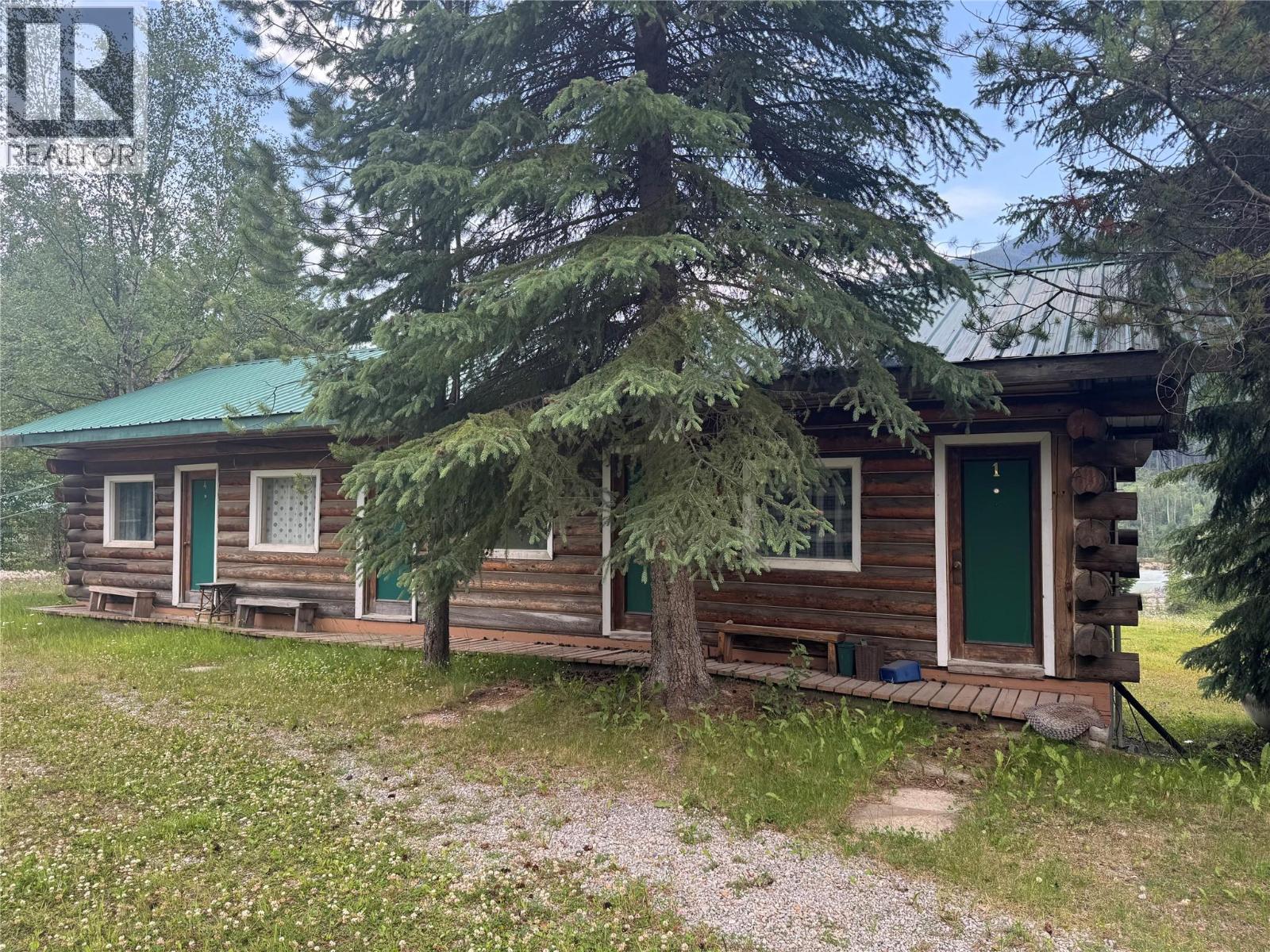 2810 Beaverfoot Rd Road, Golden, British Columbia  V0A 1H0 - Photo 11 - 10394809
