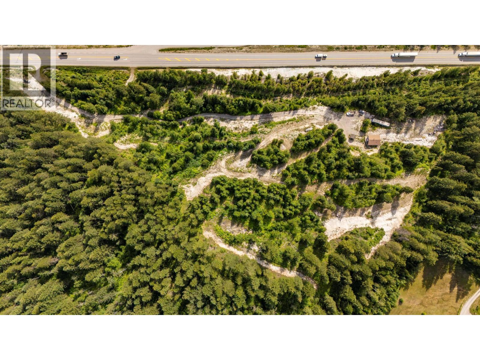 1664 Trans Canada  N Highway, Golden, British Columbia  V0A 1H0 - Photo 10 - 10393639