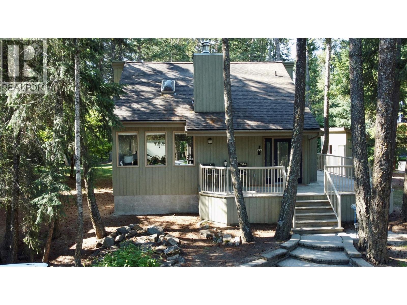 4878 Ridge Crescent, Windermere, British Columbia