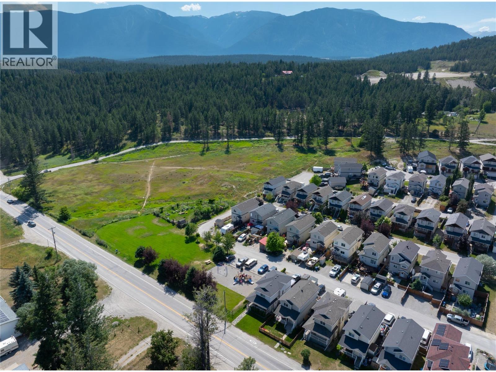 2206 13th Avenue, Invermere, British Columbia  V0A 1K4 - Photo 40 - 10394960