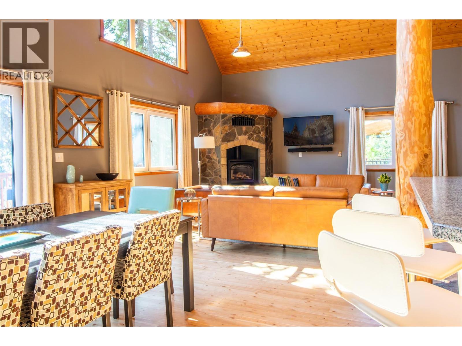 1957 Greywolf Drive, Panorama, British Columbia  V0A 1T0 - Photo 11 - 10394814