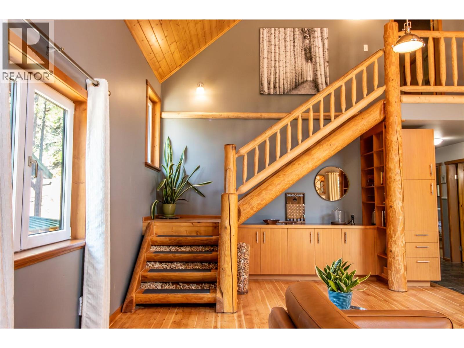 1957 Greywolf Drive, Panorama, British Columbia  V0A 1T0 - Photo 13 - 10394814