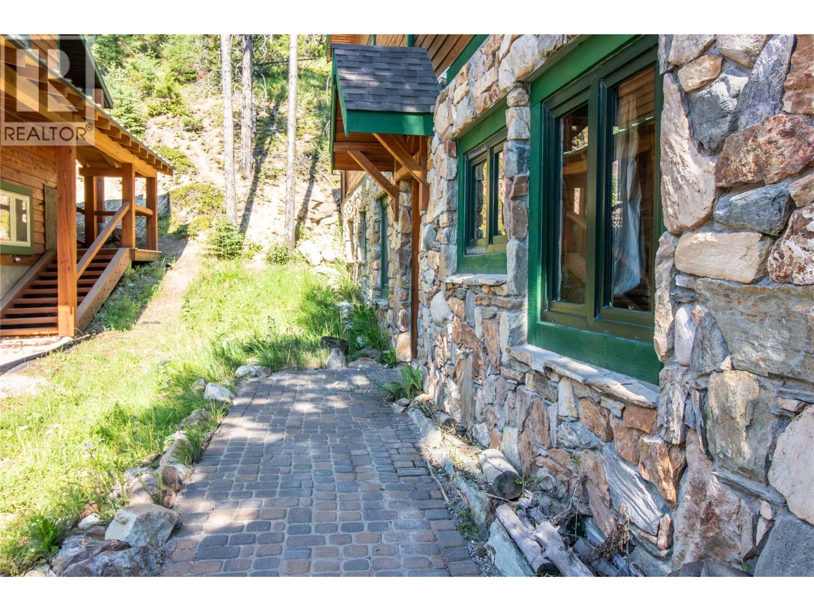 1957 Greywolf Drive, Panorama, British Columbia  V0A 1T0 - Photo 36 - 10394814