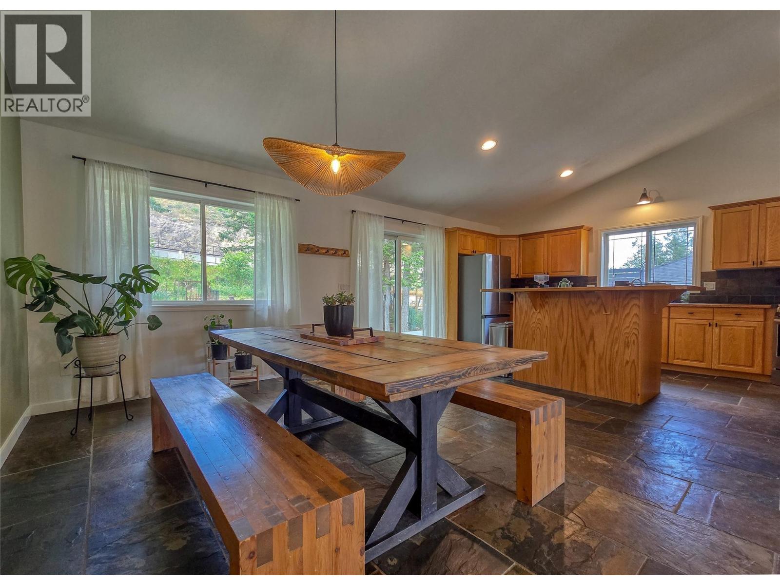 781 Westridge Drive, Invermere, British Columbia  V0A 1K4 - Photo 15 - 10394597