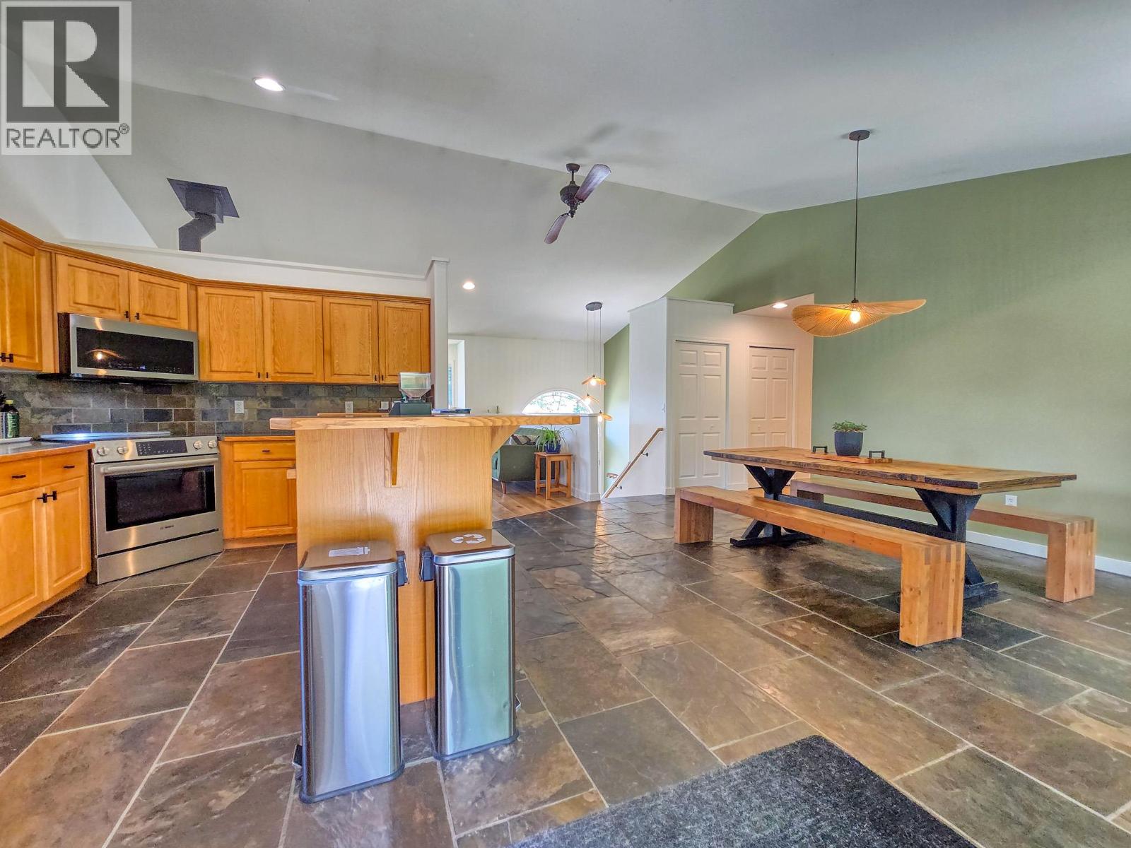 781 Westridge Drive, Invermere, British Columbia  V0A 1K4 - Photo 39 - 10394597