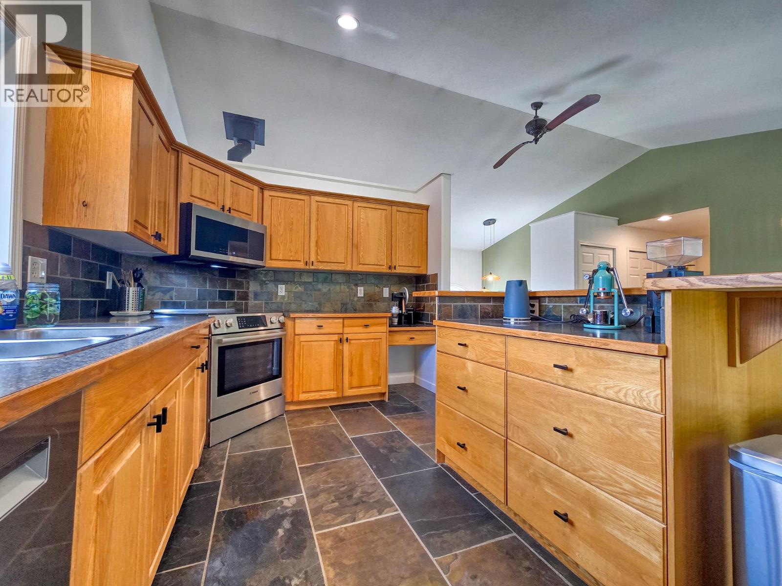 781 Westridge Drive, Invermere, British Columbia  V0A 1K4 - Photo 40 - 10394597