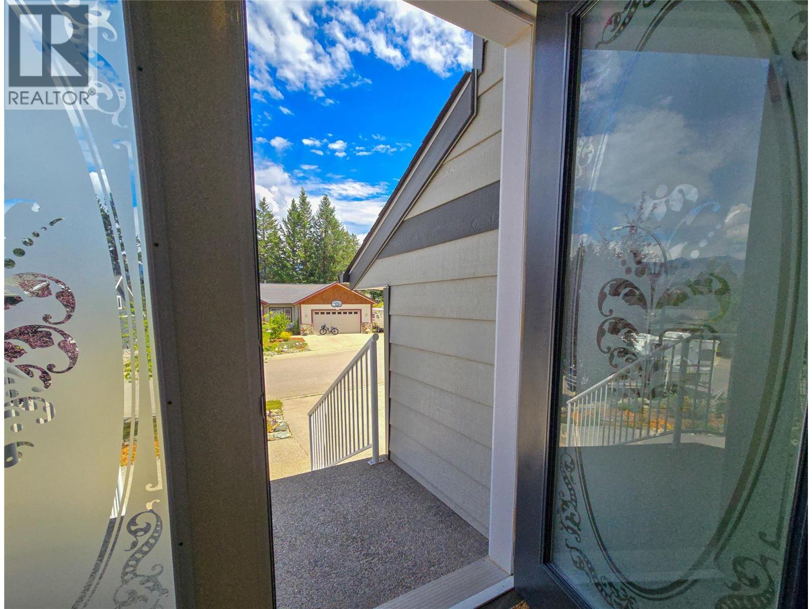 781 Westridge Drive, Invermere, British Columbia  V0A 1K4 - Photo 63 - 10394597
