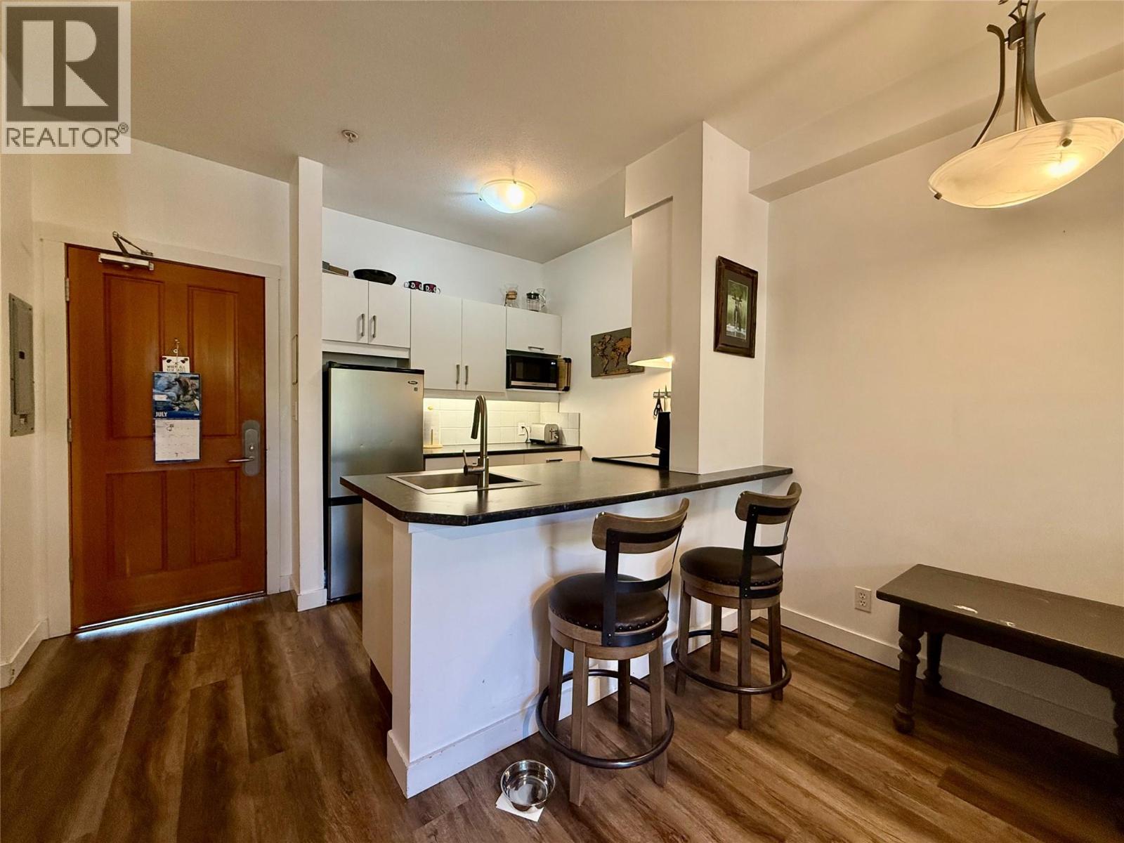 2080 Summit Drive Unit# 214, Panorama, British Columbia  V0A 1T0 - Photo 6 - 10395334