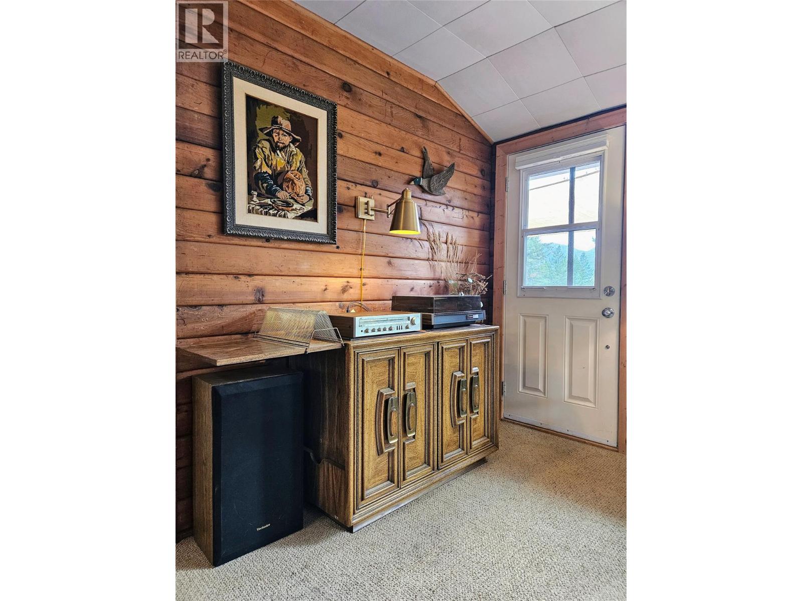 1705 9th Avenue, Invermere, British Columbia  V0A 1K0 - Photo 32 - 10395223