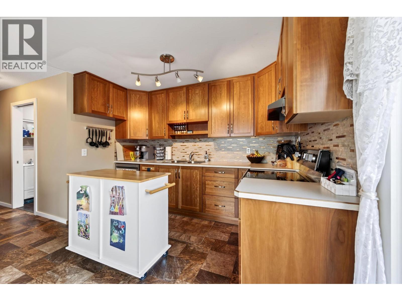 400 5th Avenue Unit# 18, Golden, British Columbia  V0A 1H0 - Photo 6 - 10395474