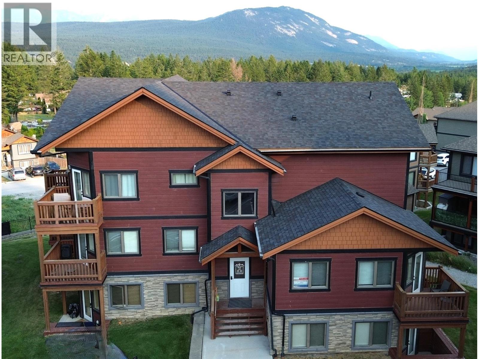7337 Prospector Avenue Unit# 205, Radium Hot Springs, British Columbia