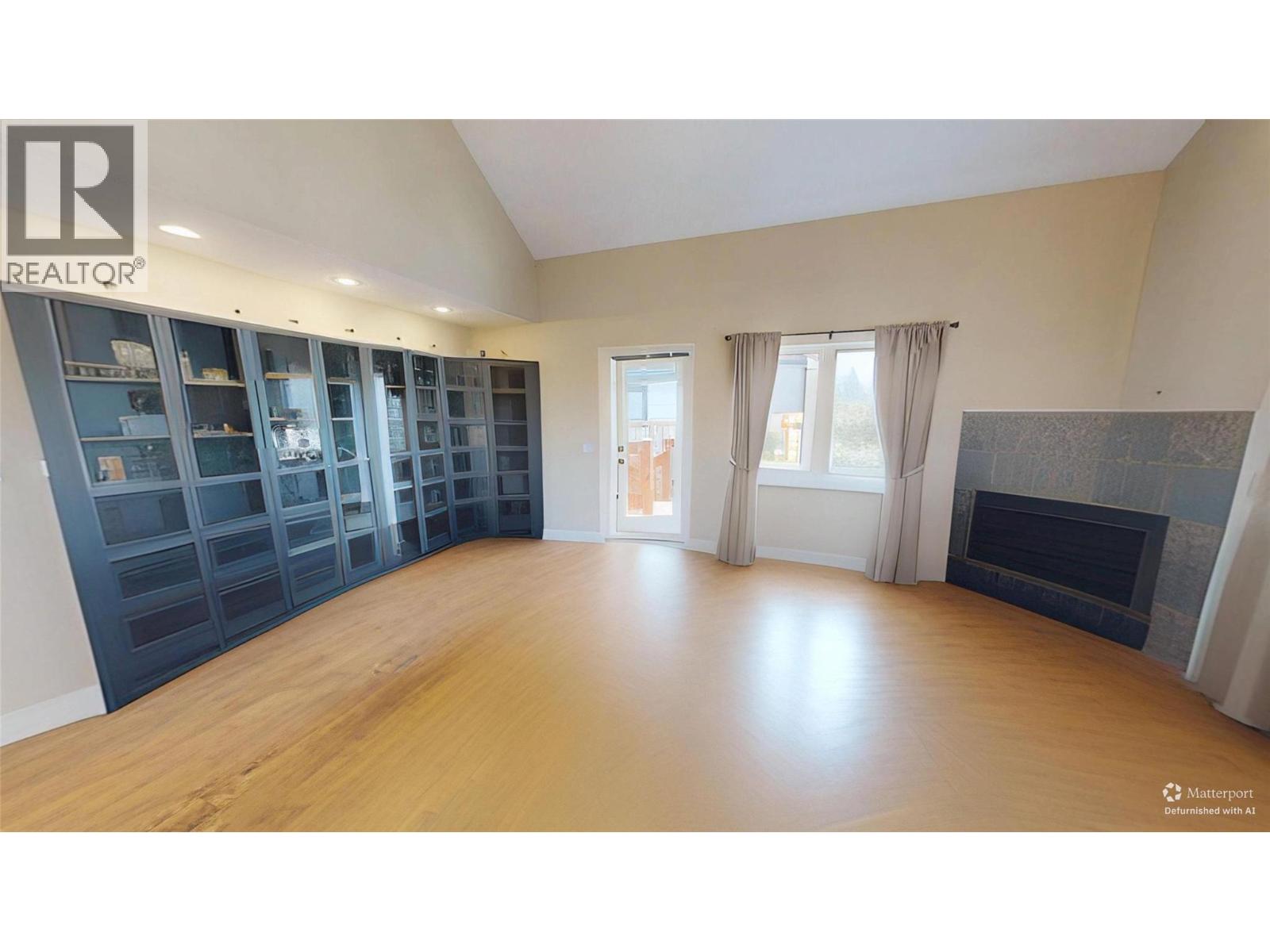 7337 Prospector Avenue Unit# 205, Radium Hot Springs, British Columbia  V0A 1M0 - Photo 3 - 10395235
