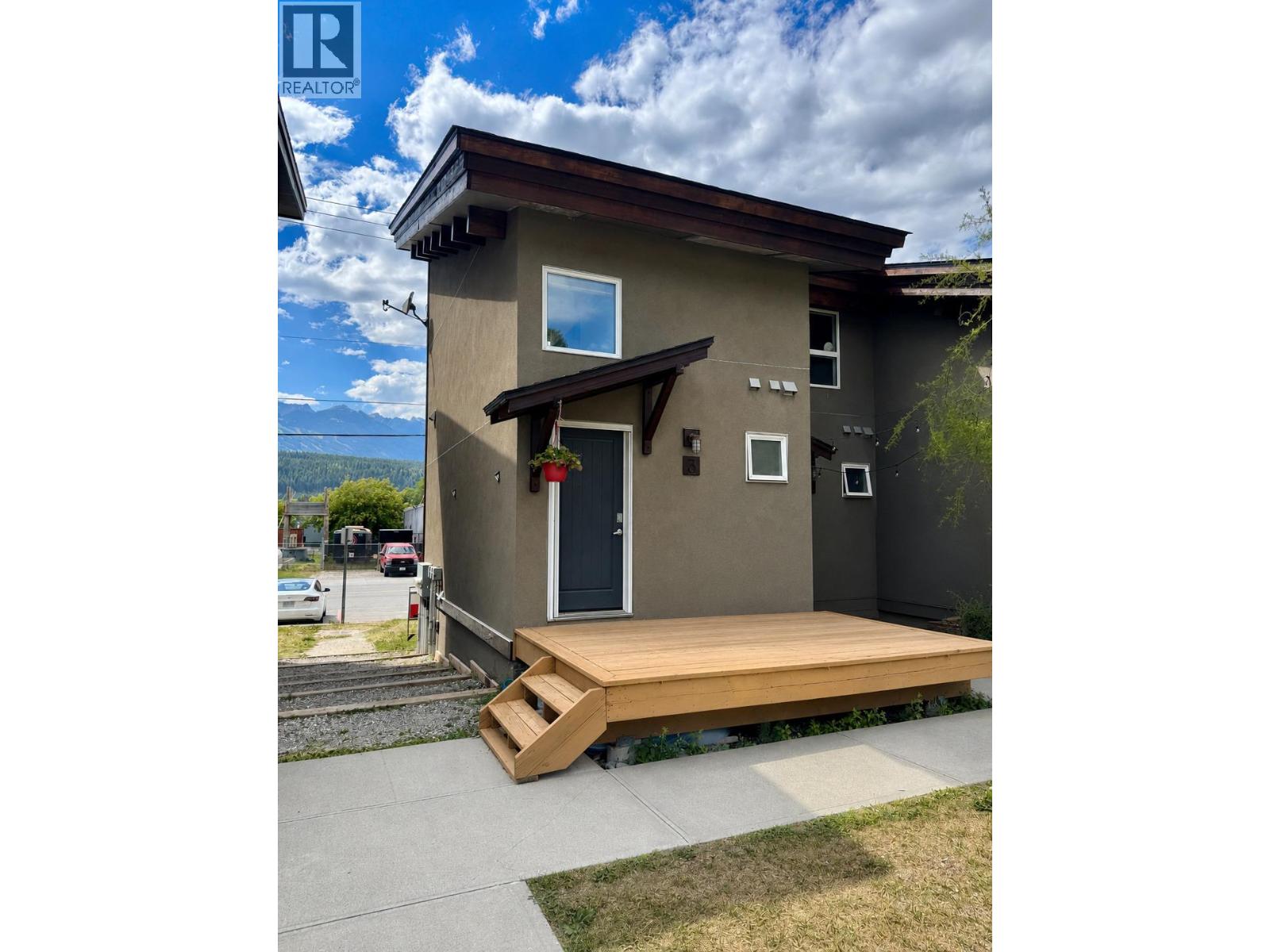 1110 11th Avenue S Unit# 3, Golden, British Columbia  V0A 1H0 - Photo 3 - 10393163