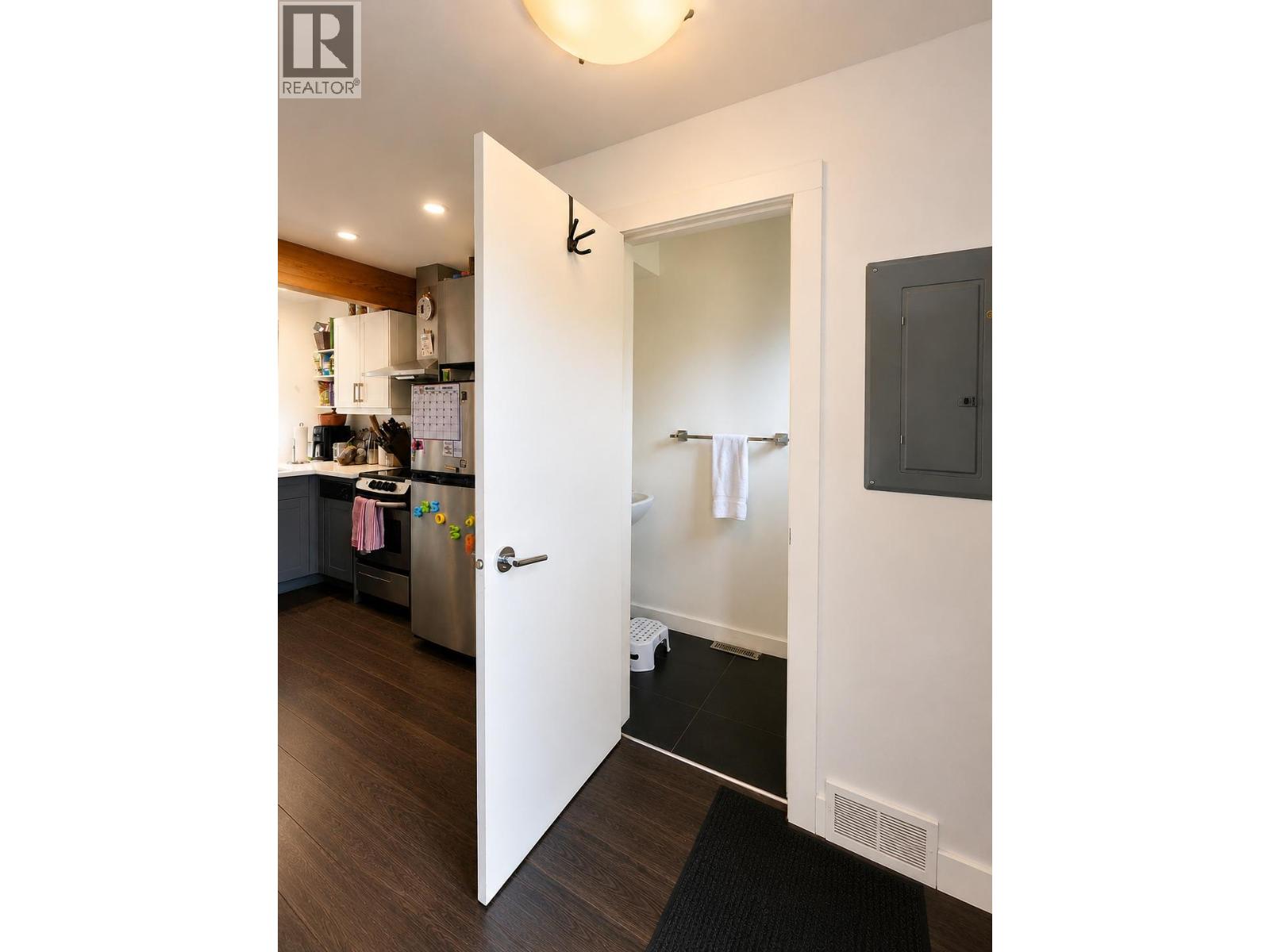 1110 11th Avenue S Unit# 3, Golden, British Columbia  V0A 1H0 - Photo 6 - 10393163
