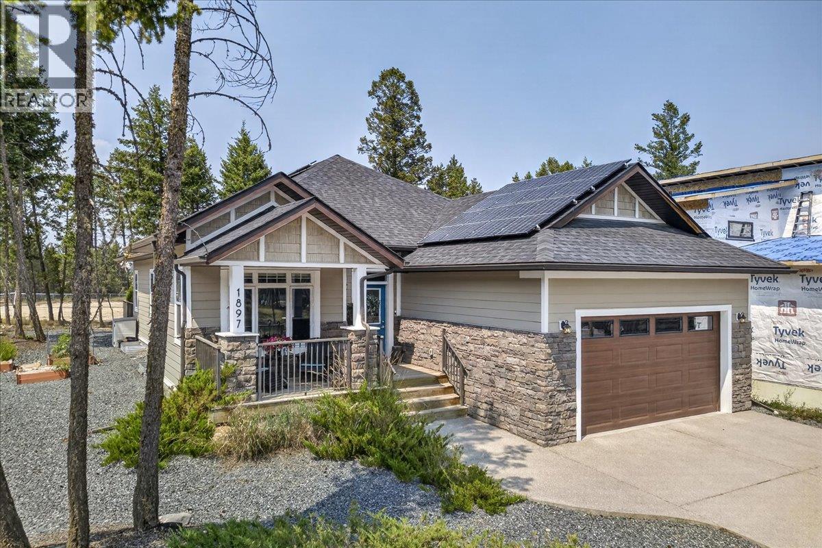 1897 PINERIDGE MOUNTAIN LINK, Invermere, British Columbia