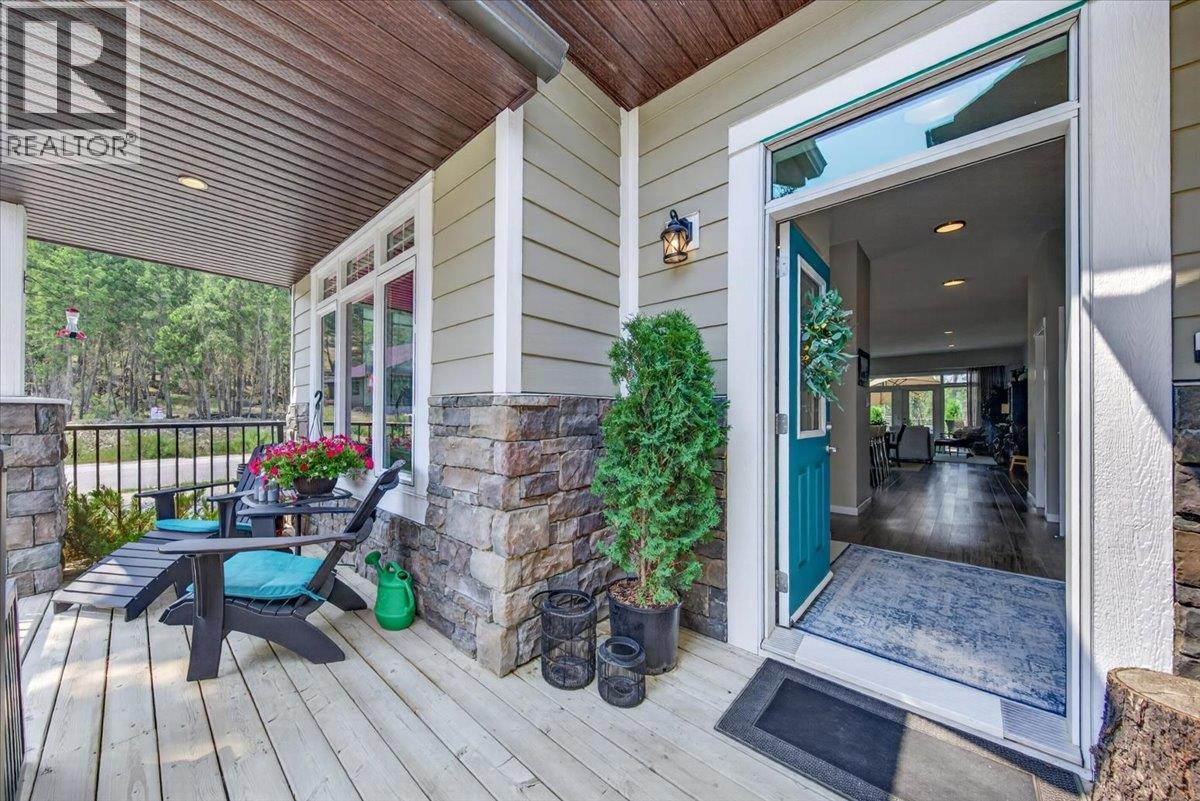 1897 Pineridge Mountain Link, Invermere, British Columbia  V0A 1K4 - Photo 4 - 10395213