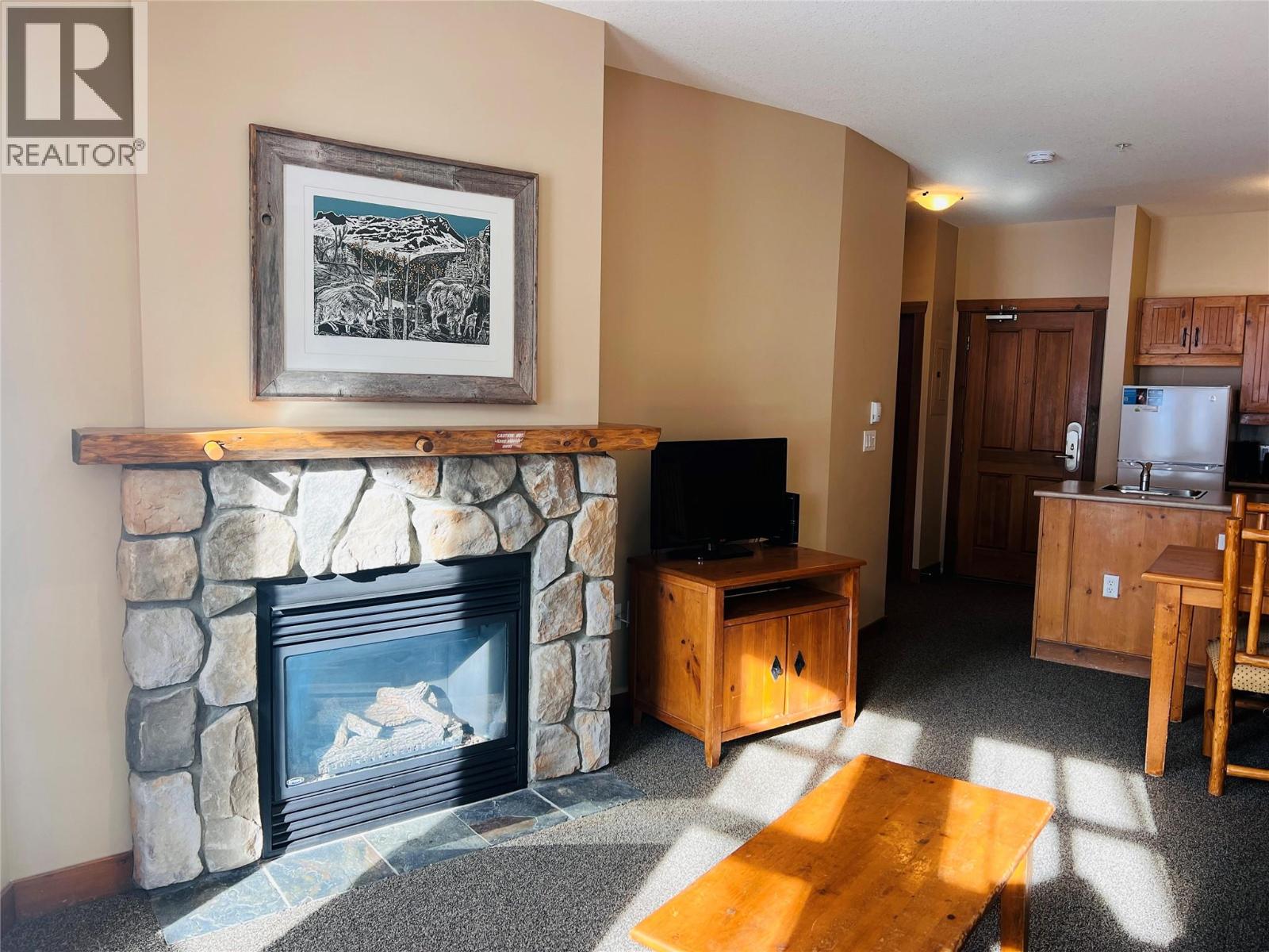 2090 Summit Drive Unit# 203, Panorama, British Columbia  V0A 1T0 - Photo 12 - 10395803