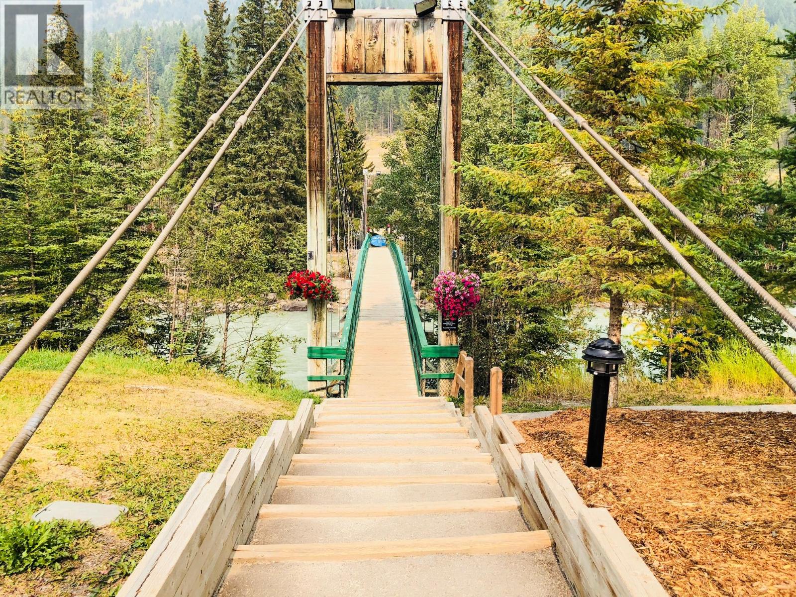 2090 Summit Drive Unit# 203, Panorama, British Columbia  V0A 1T0 - Photo 18 - 10395803