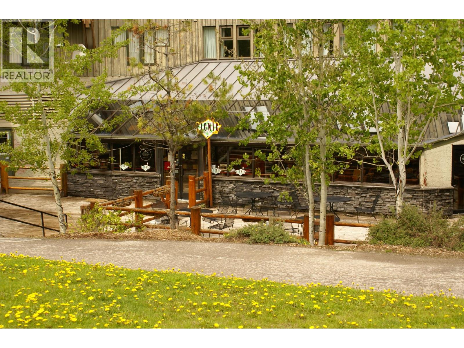 2090 Summit Drive Unit# 203, Panorama, British Columbia  V0A 1T0 - Photo 21 - 10395803