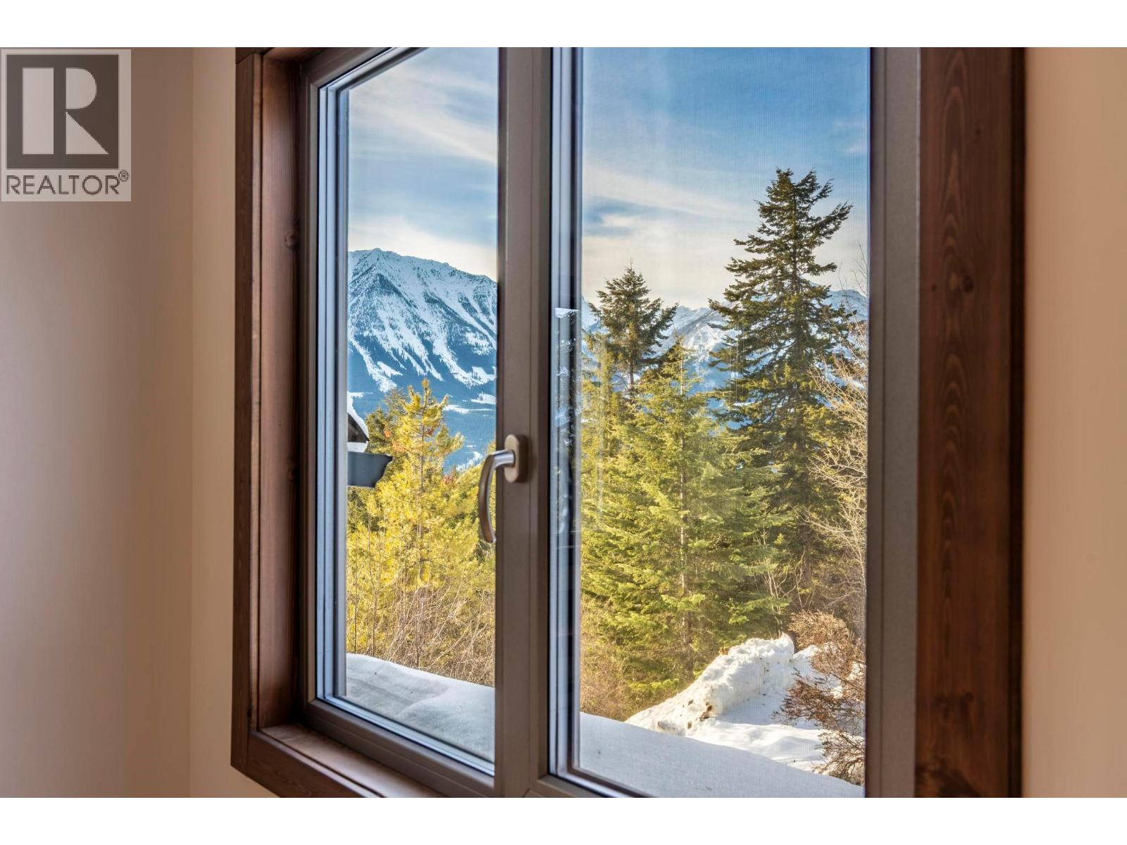 1615 Campbell Road, Golden, British Columbia  V0A 1H7 - Photo 39 - 10395850