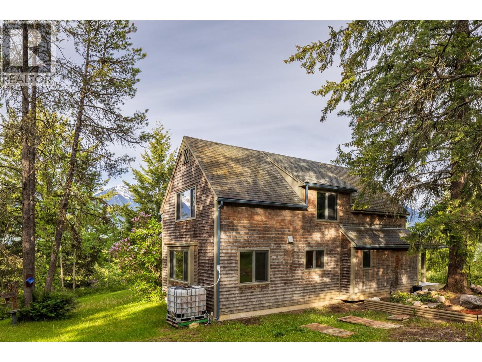1615 Campbell Road, Golden, British Columbia  V0A 1H7 - Photo 61 - 10395850