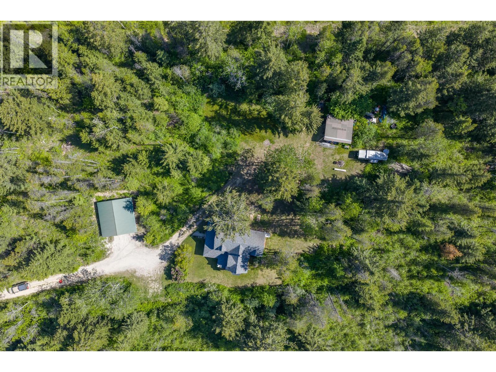 1615 Campbell Road, Golden, British Columbia  V0A 1H7 - Photo 65 - 10395850