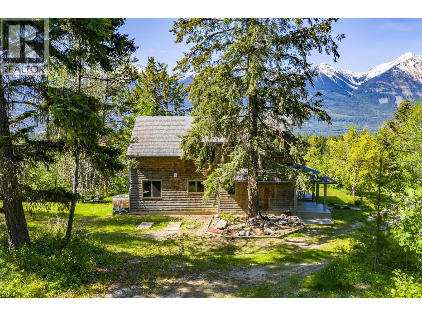 1615 Campbell Road, Golden, British Columbia  V0A 1H7 - Photo 68 - 10395850