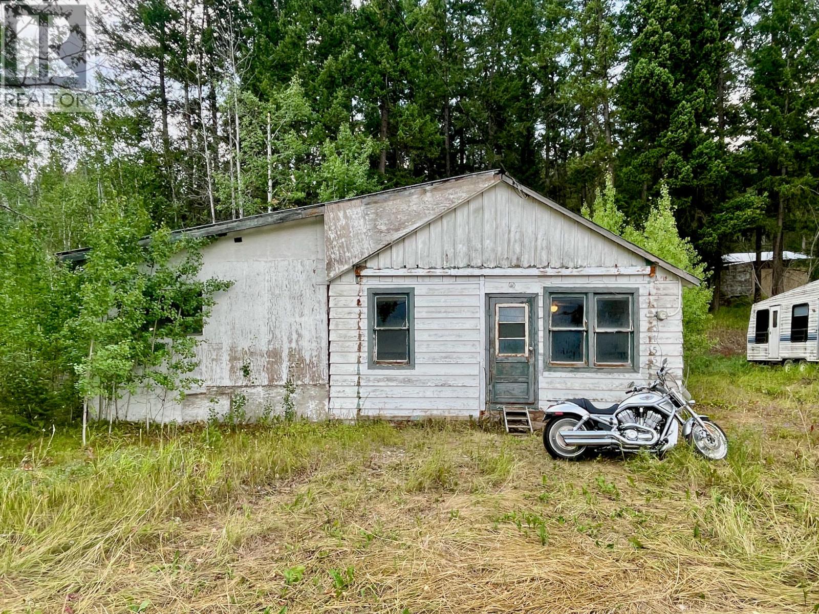 3455 Parson Frontage Road, Golden, British Columbia