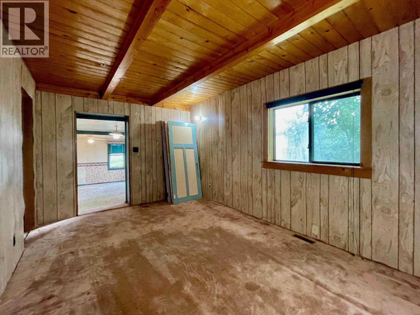 3455 Parson Frontage Road, Golden, British Columbia  V0A 1L0 - Photo 6 - 10396042