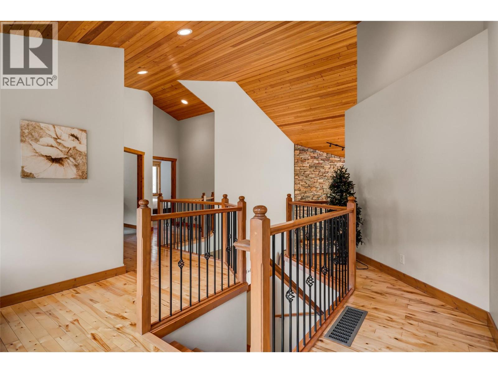 1802 Greywolf Drive, Panorama, British Columbia  V0A 1T0 - Photo 33 - 10396017
